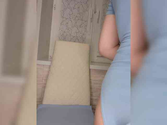 Anesteishen Live Webcam on BongaCams