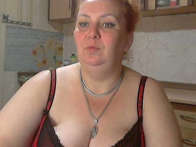 Домашний секс с LilyTanya