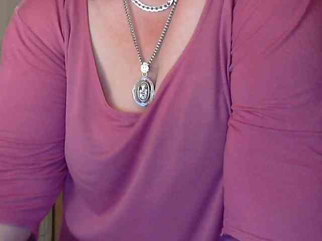 LilyTanya Live Webcam on {site_name}