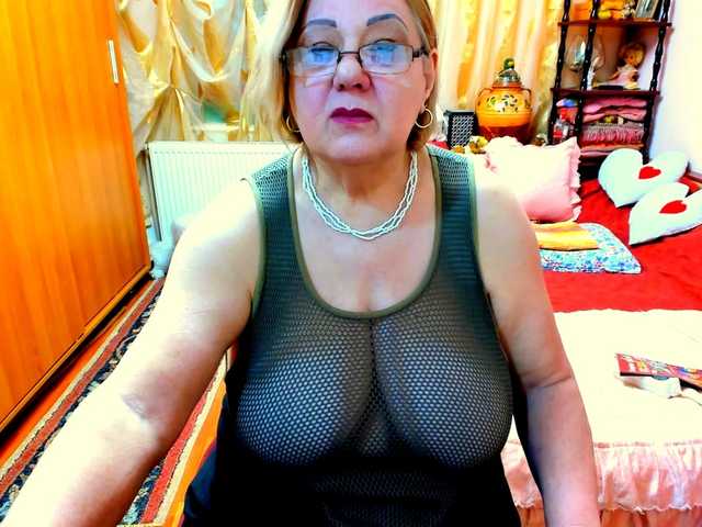 kony55c1a64fe's BongaCams show and profile