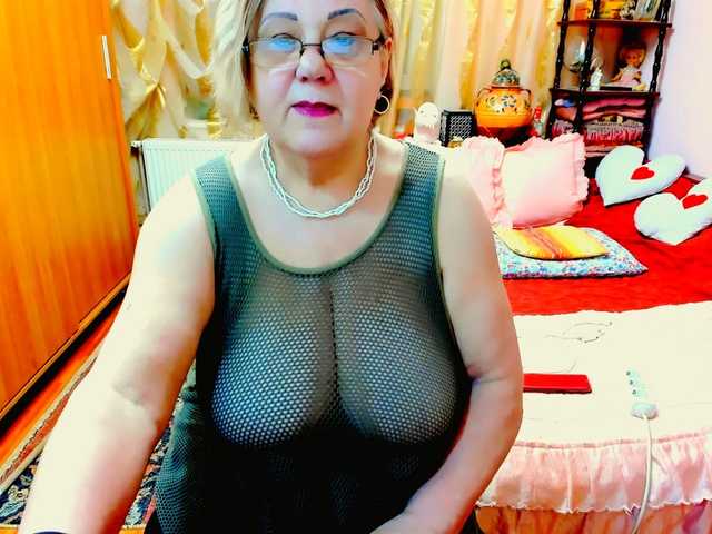 kony55c1a64fe's BongaCams show and profile