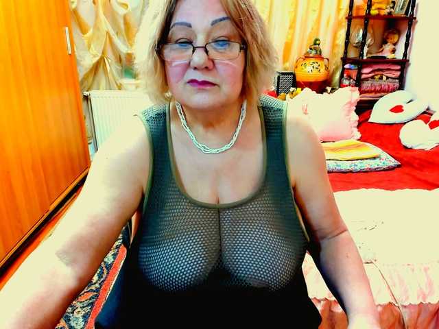 kony55c1a64fe's BongaCams show and profile