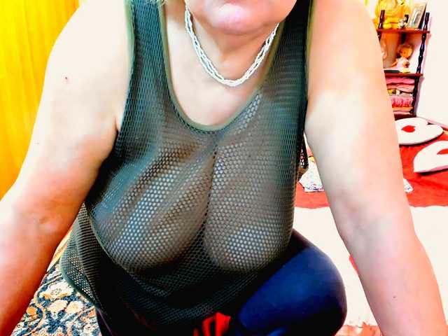 kony55c1a64fe's BongaCams show and profile