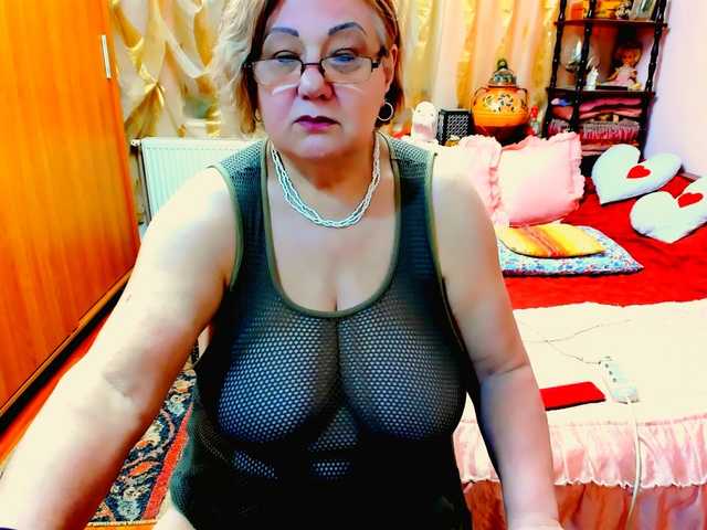 kony55c1a64fe's BongaCams show and profile