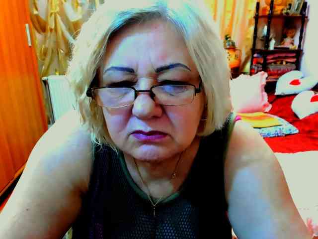 SeductiveMilf webcam