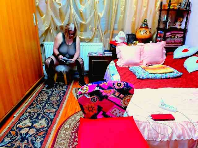 SeductiveMilf webcam