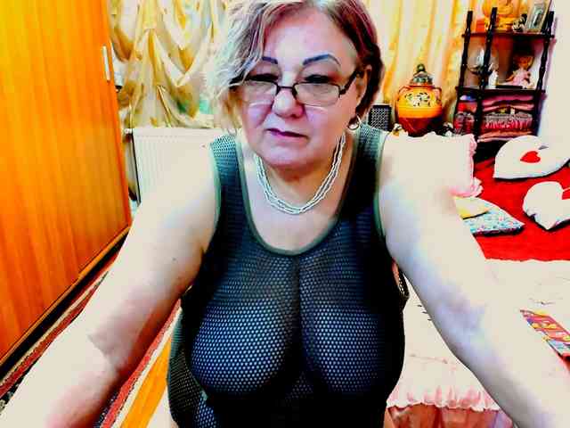SeductiveMilf webcam