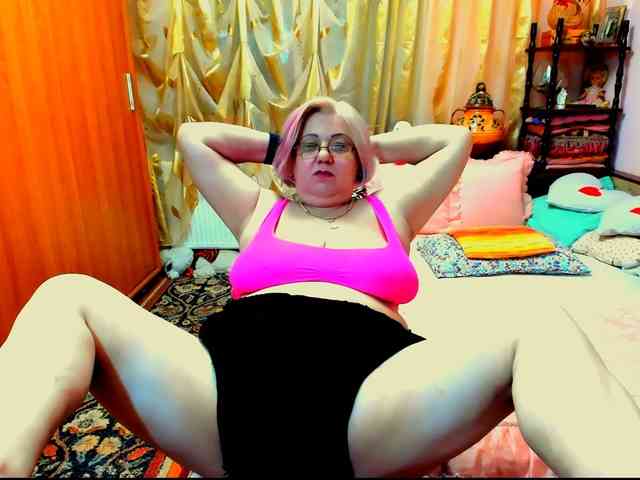 SeductiveMilf webcam