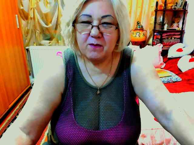 SeductiveMilf webcam