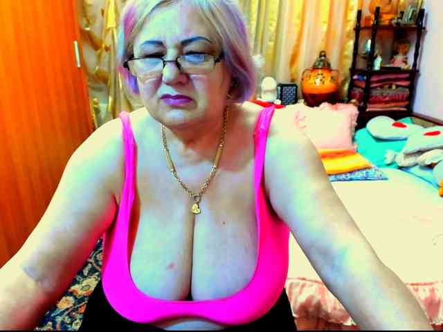 SeductiveMilf webcam