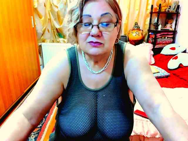 SeductiveMilf webcam