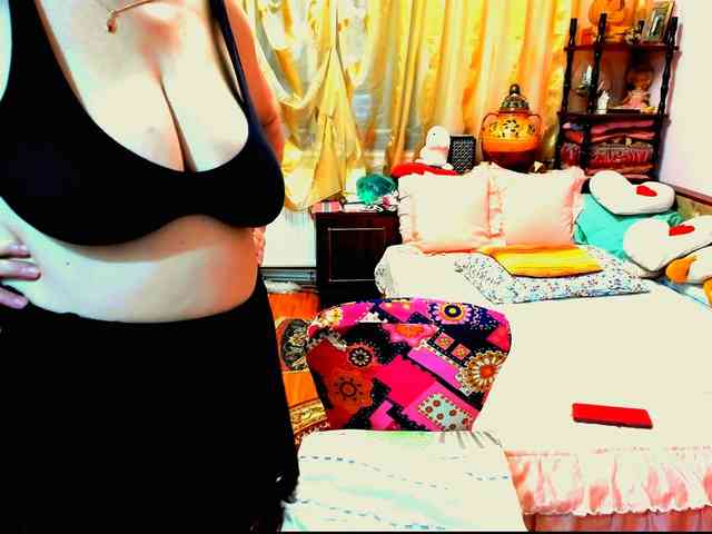 SeductiveMilf webcam