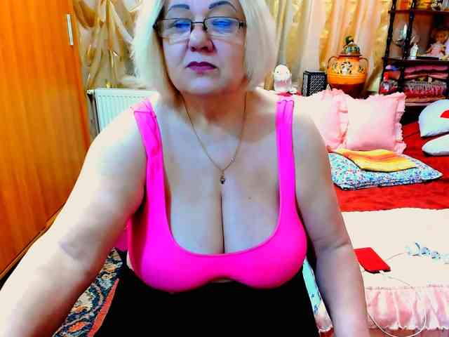 SeductiveMilf webcam