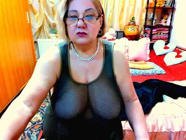 SeductiveMilf webcam