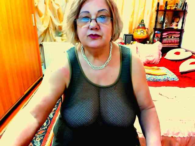 SeductiveMilf webcam