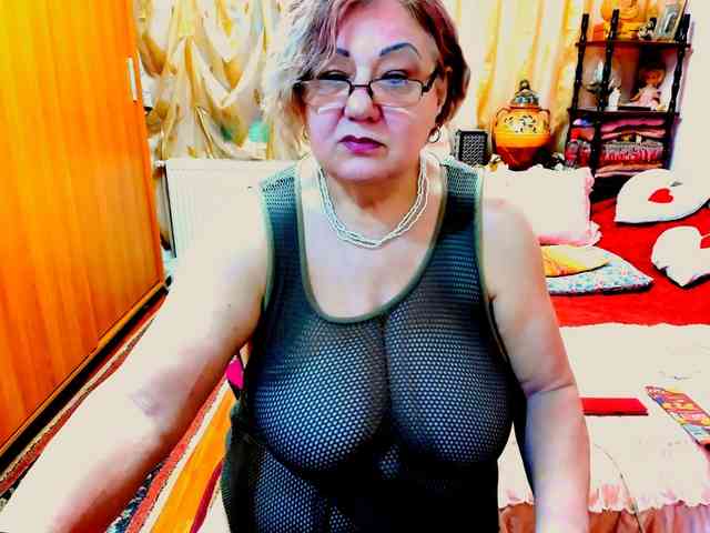 SeductiveMilf webcam