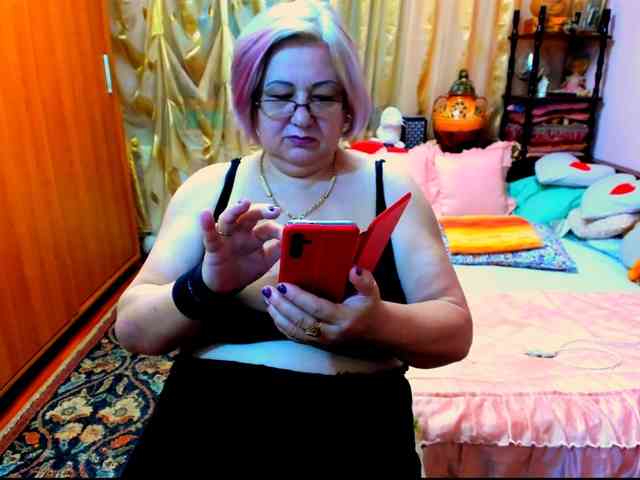 SeductiveMilf webcam