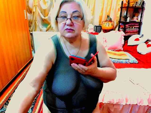 SeductiveMilf webcam