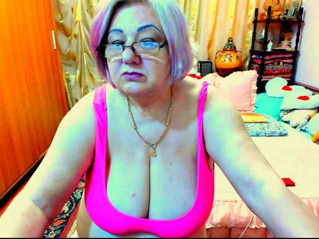SeductiveMilf webcam