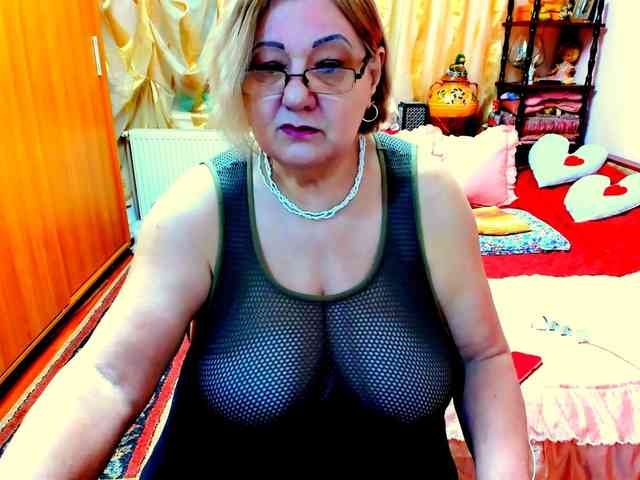 SeductiveMilf webcam