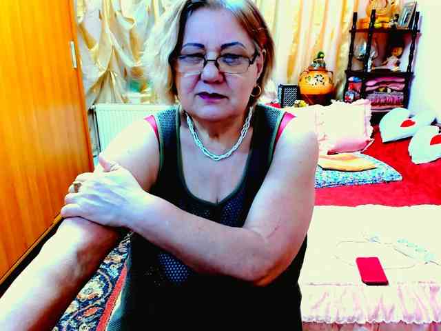 SeductiveMilf webcam