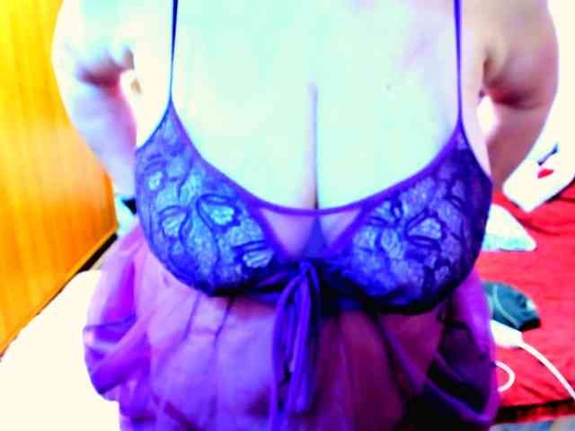 SeductiveMilf webcam