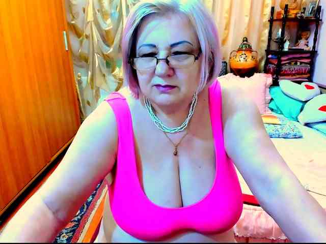 SeductiveMilf webcam