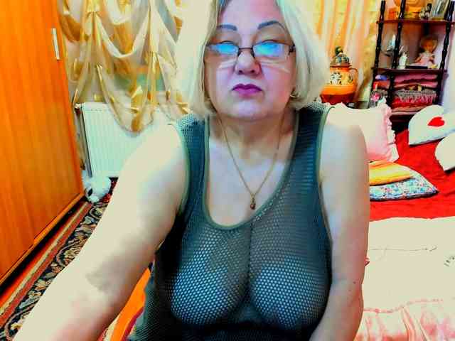 SeductiveMilf webcam