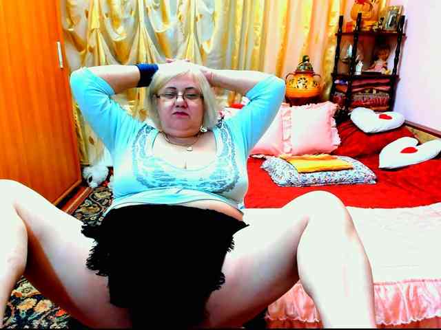 SeductiveMilf webcam