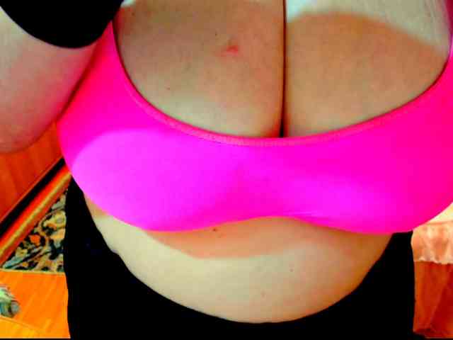 SeductiveMilf webcam
