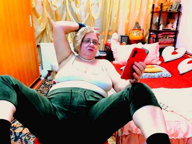 kony55c1a64fe Live Webcam on BongaCams