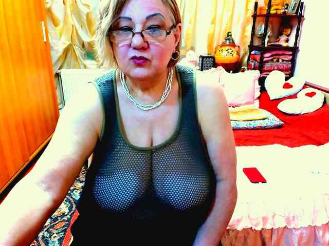 SeductiveMilf webcam