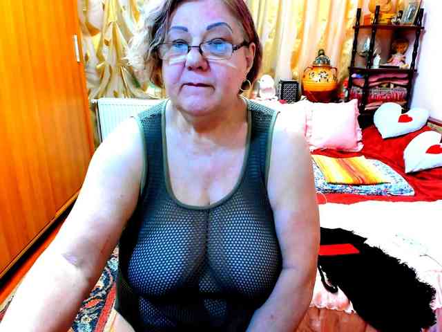 SeductiveMilf webcam