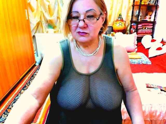 SeductiveMilf webcam