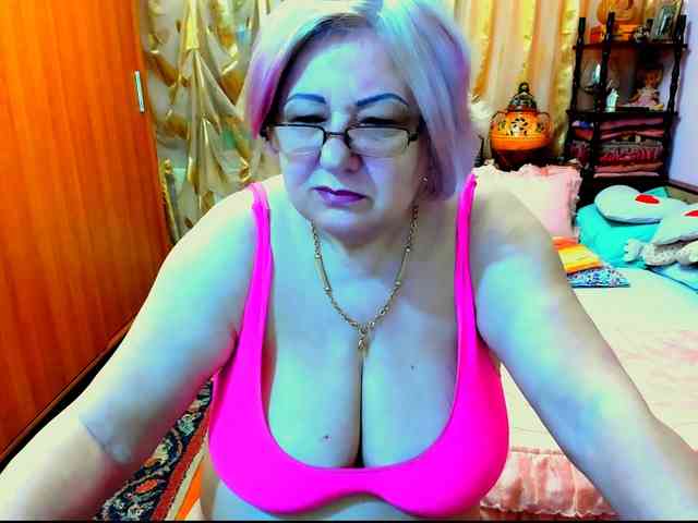 SeductiveMilf webcam