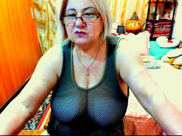 SeductiveMilf webcam