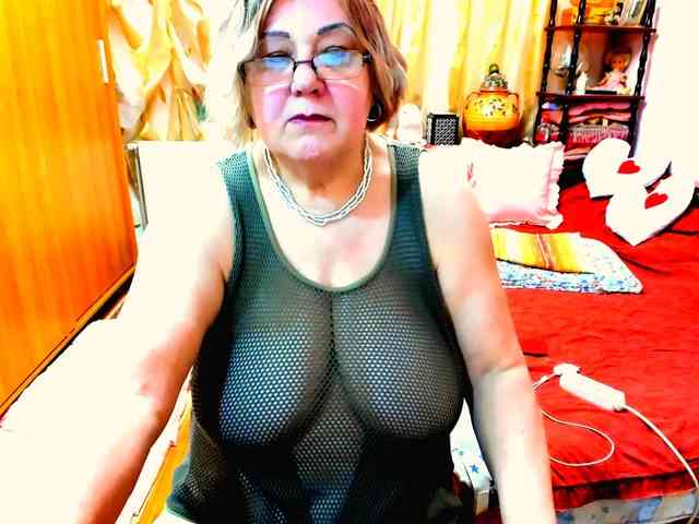 SeductiveMilf webcam