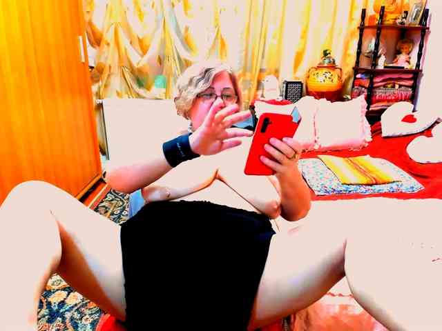 SeductiveMilf webcam