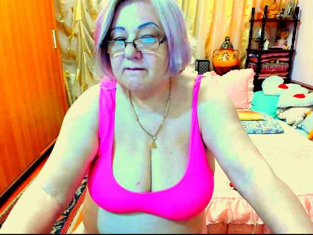 SeductiveMilf webcam