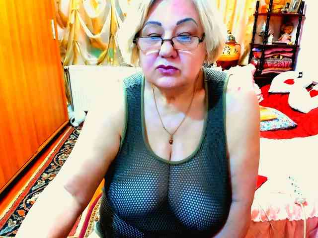 SeductiveMilf webcam