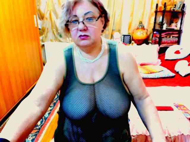 SeductiveMilf webcam