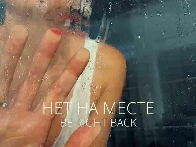 M-A-D-O-N-N-A webcam