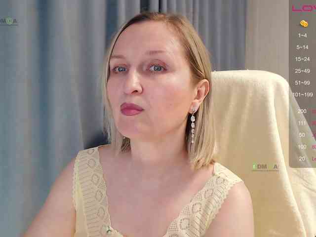 Jeanne-Fetish webcam