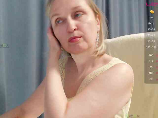 Jeanne-Fetish webcam