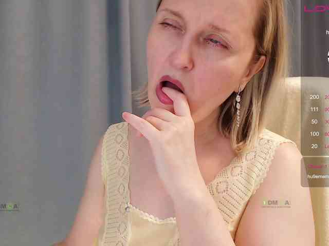 Jeanne-Fetish webcam