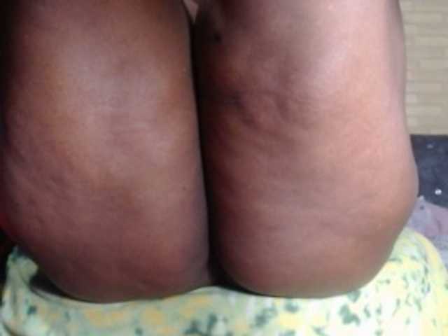 JANEX69SQUIRT webcam bongacams model stream image