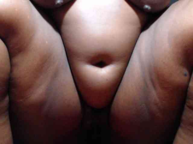 LETSQUIRTWILDLY69 webcam