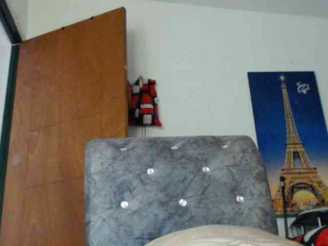 LETSQUIRTWILDLY webcam