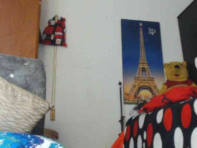 LETSQUIRTWILDLY webcam