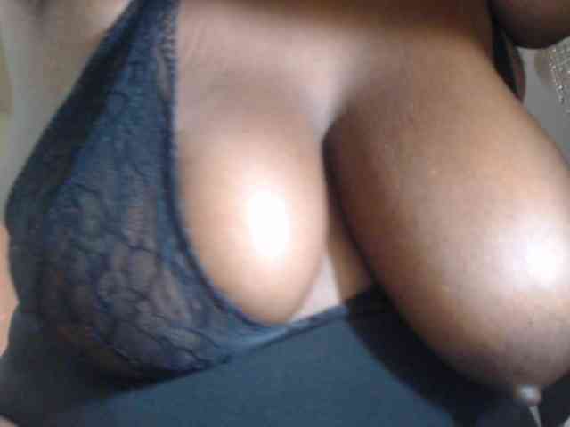 LETSQUIRTWILDLY69 webcam